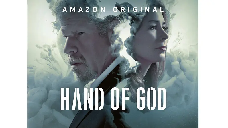 „Ręka Boga” na Prime Video – mroczny dramat z Ronem Perlmanem, który dzieli widzów